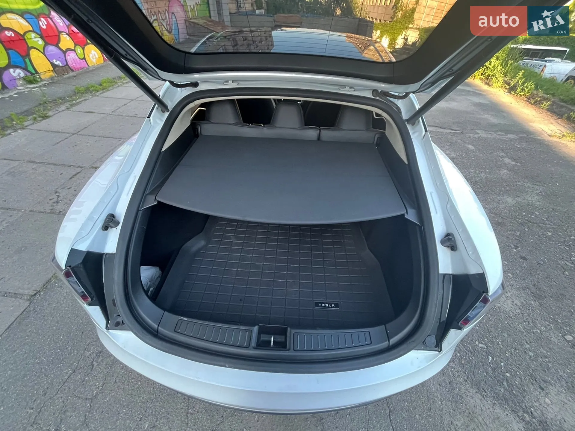 2014 Tesla Model S - мініатюра 13