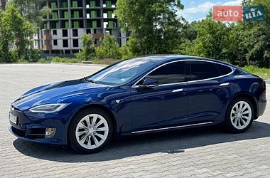 Ліфтбек Tesla Model S 2018 в Хмельницькому