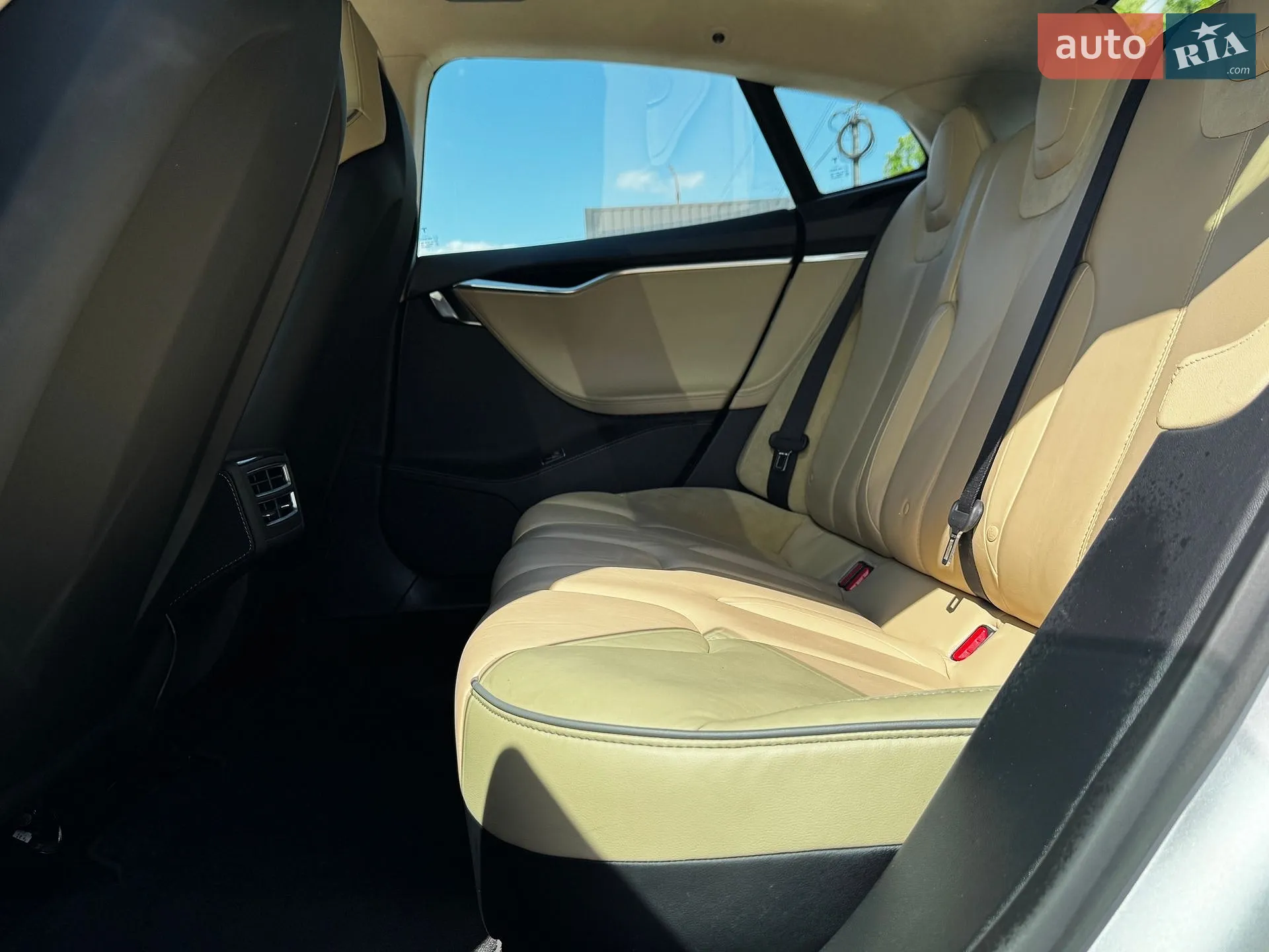 2013 Tesla Model S - мініатюра 23