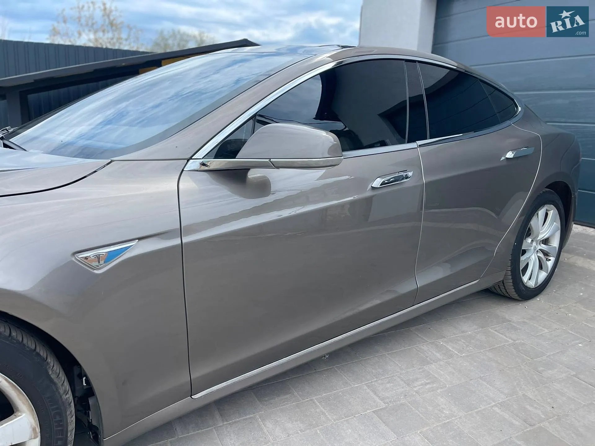2016 Tesla Model S - мініатюра 7