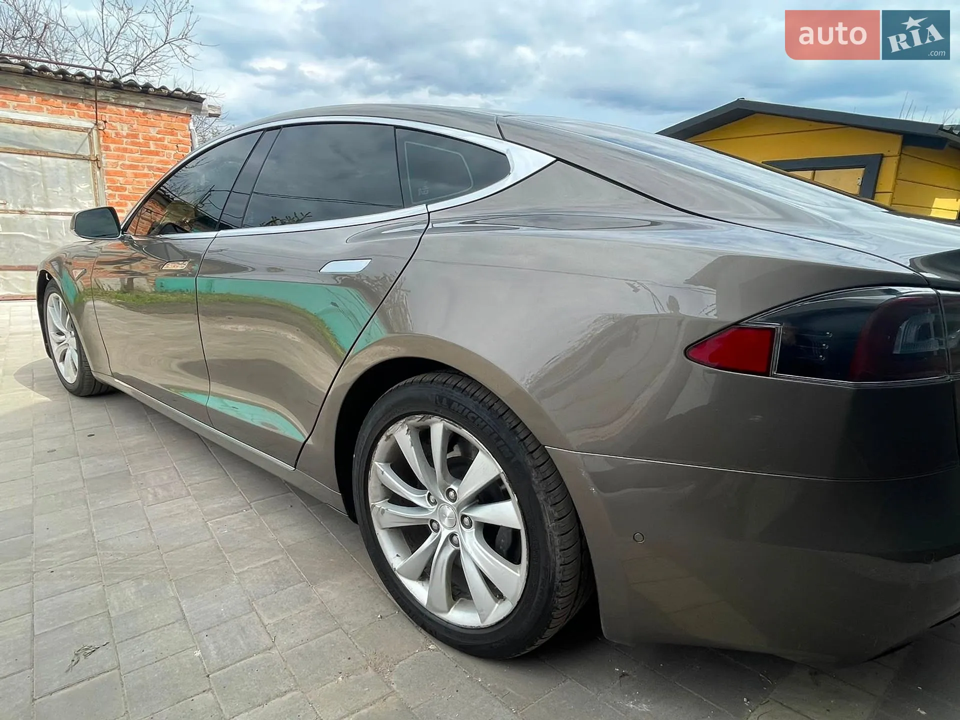 2016 Tesla Model S - мініатюра 23