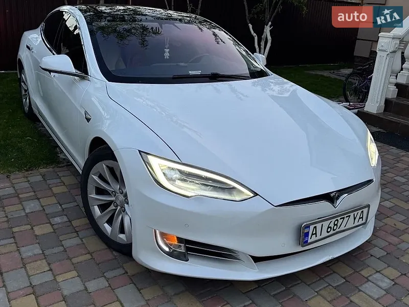 Tesla Model S 2018 VIN 5YJSA1E21JF266684 фото оголошення 32 з 62