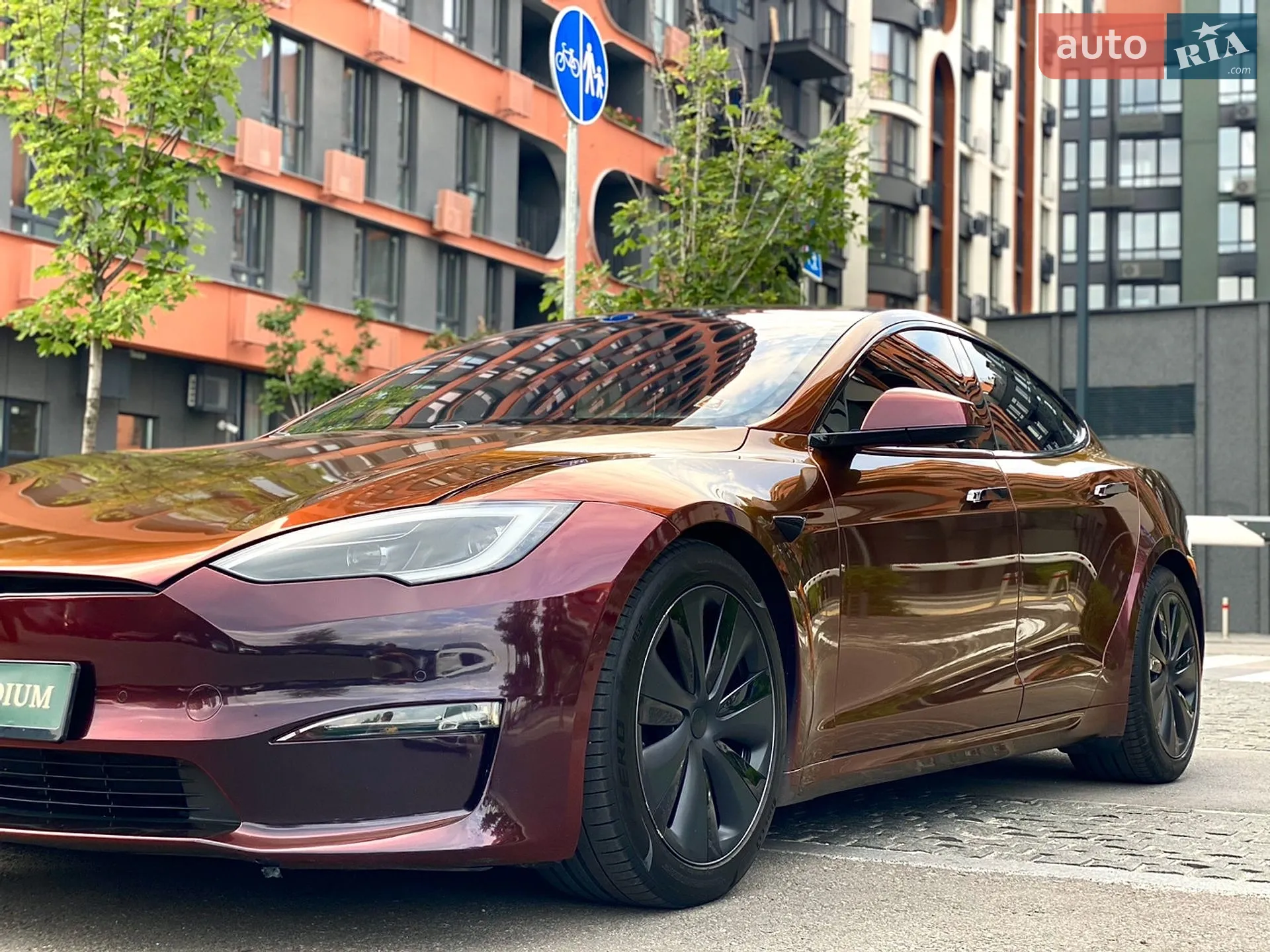 2021 Tesla Model S - мініатюра 3