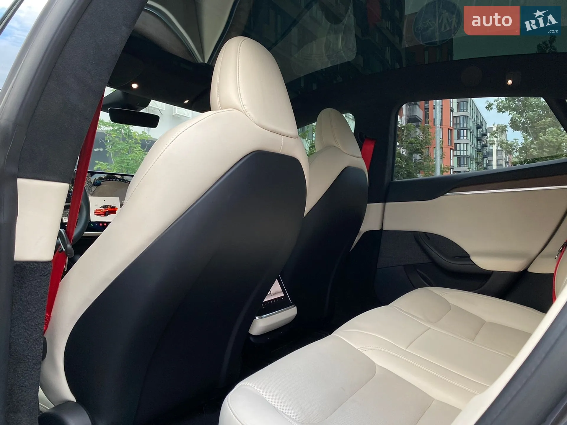 2021 Tesla Model S - мініатюра 17