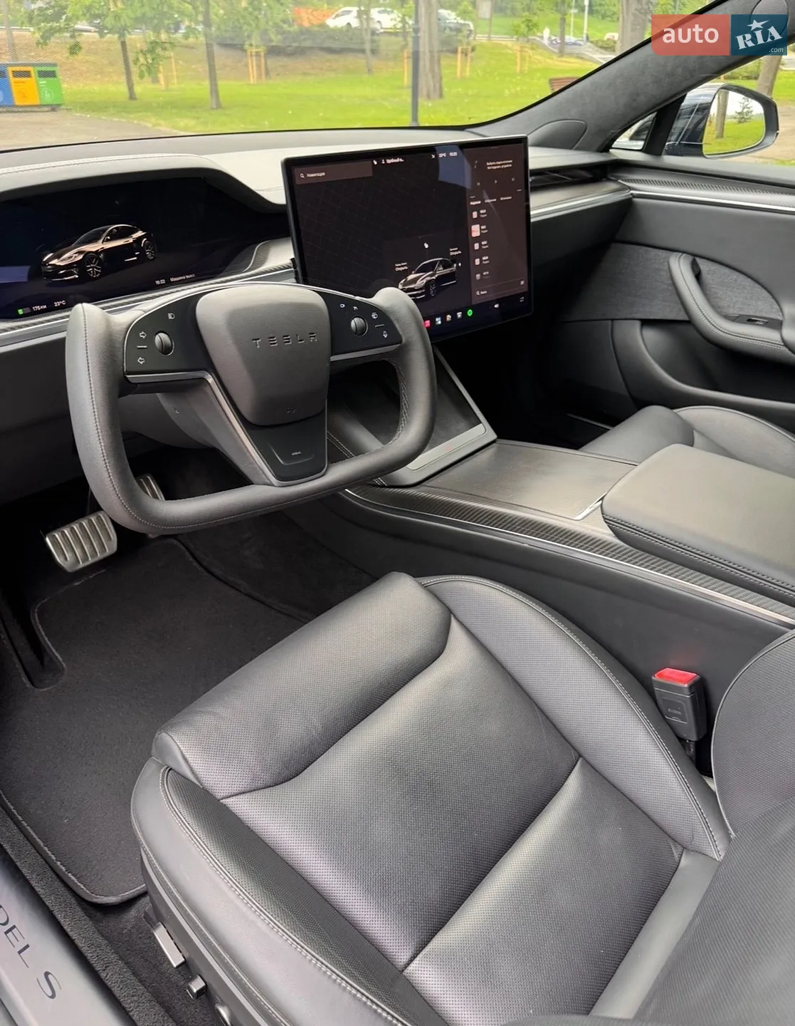 2022 Tesla Model S - мініатюра 11