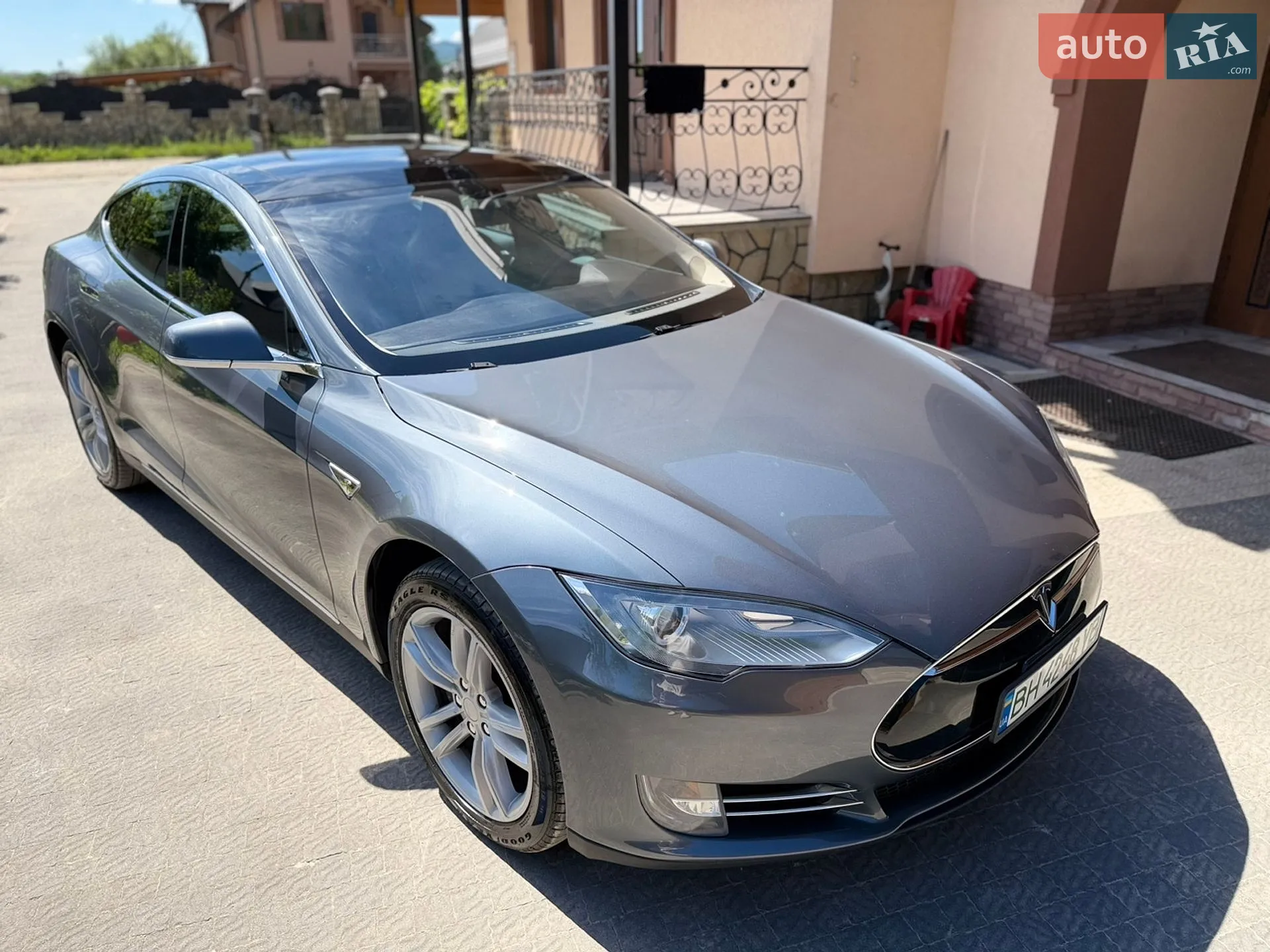 2013 Tesla Model S - мініатюра 2