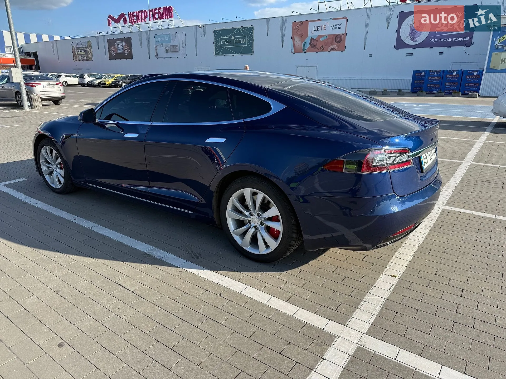 2018 Tesla Model S - мініатюра 9