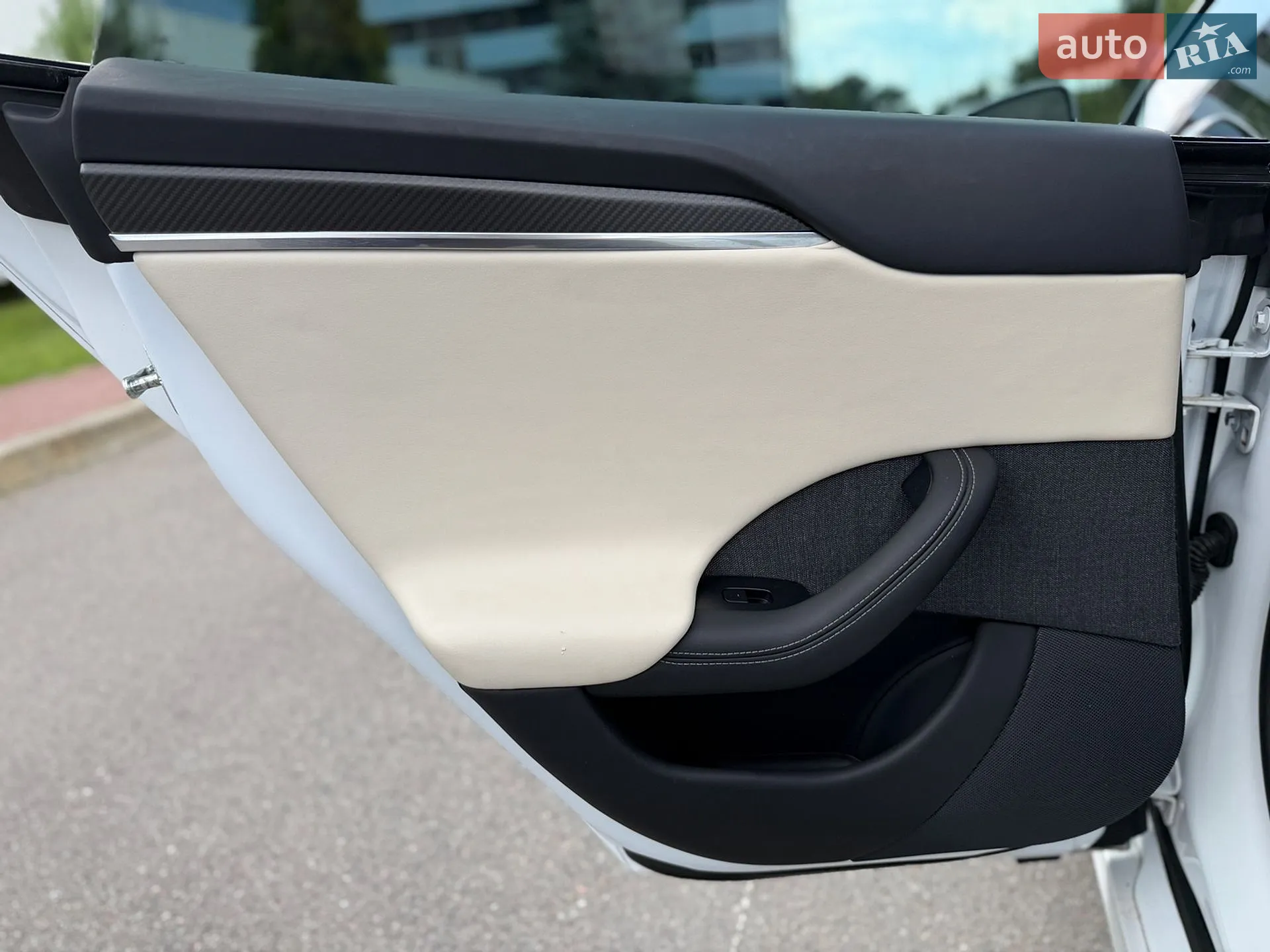 2021 Tesla Model S - мініатюра 23