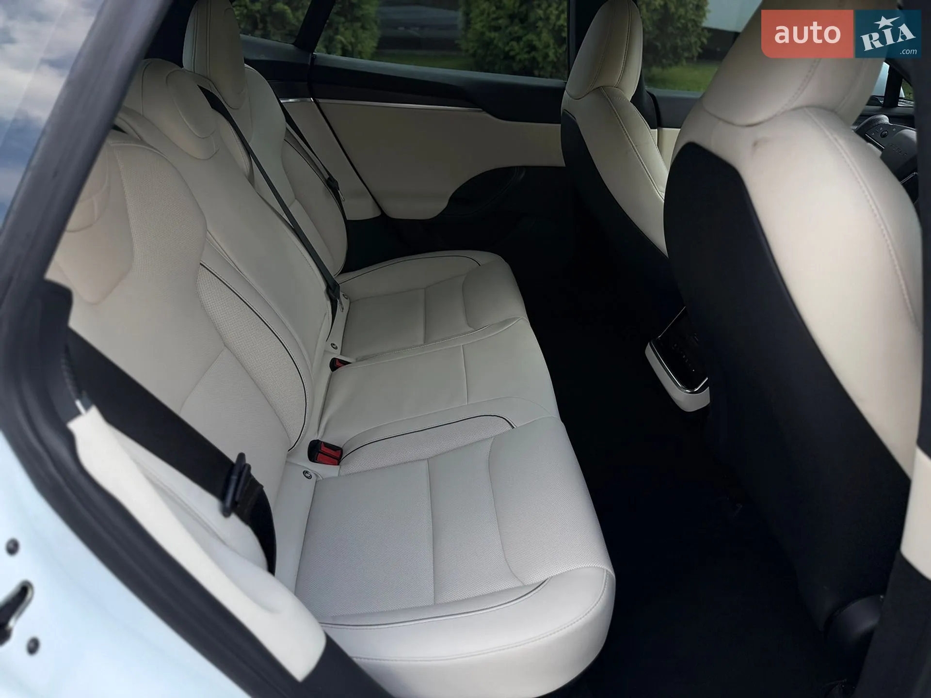 2021 Tesla Model S - мініатюра 27