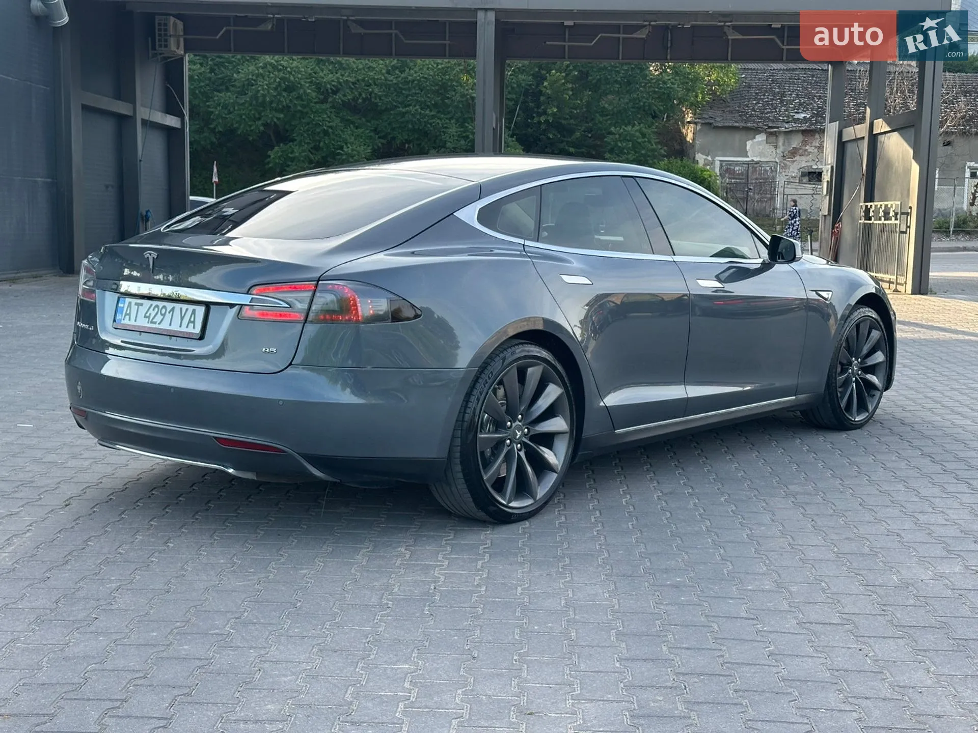 2014 Tesla Model S - мініатюра 15
