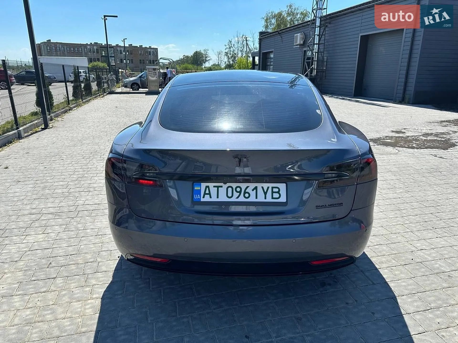 2020 Tesla Model S - мініатюра 6