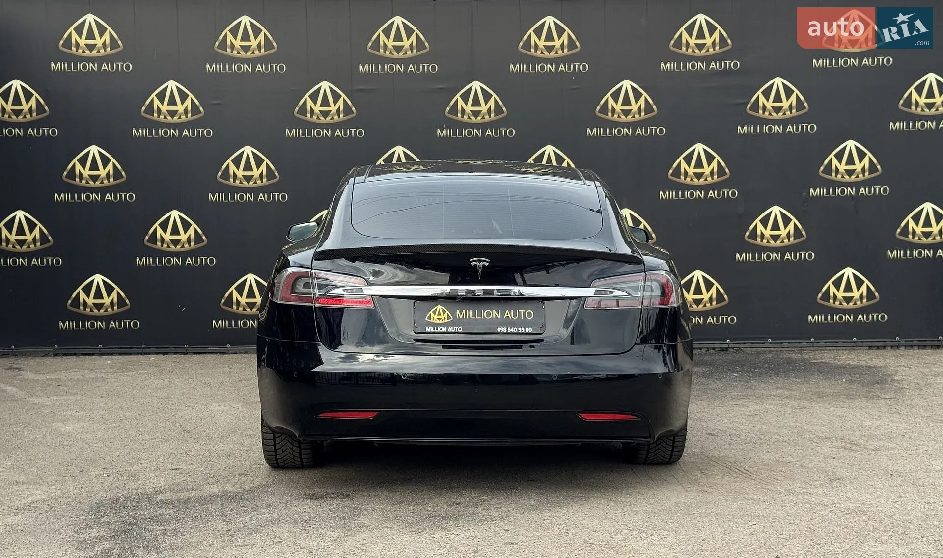 Tesla Model S 2019 VIN 5YJSA1E28KF305174 фото оголошення 5 з 29