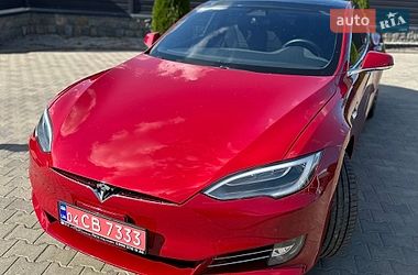 Лифтбек Tesla Model S 2017 в Умани фото 4 Лифтбек Tesla Model S 2017 в Умани