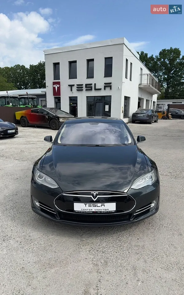 2014 Tesla Model S - мініатюра 44