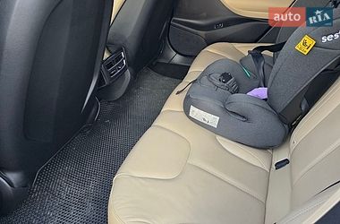Лифтбек Tesla Model S 2016 в Черновцах