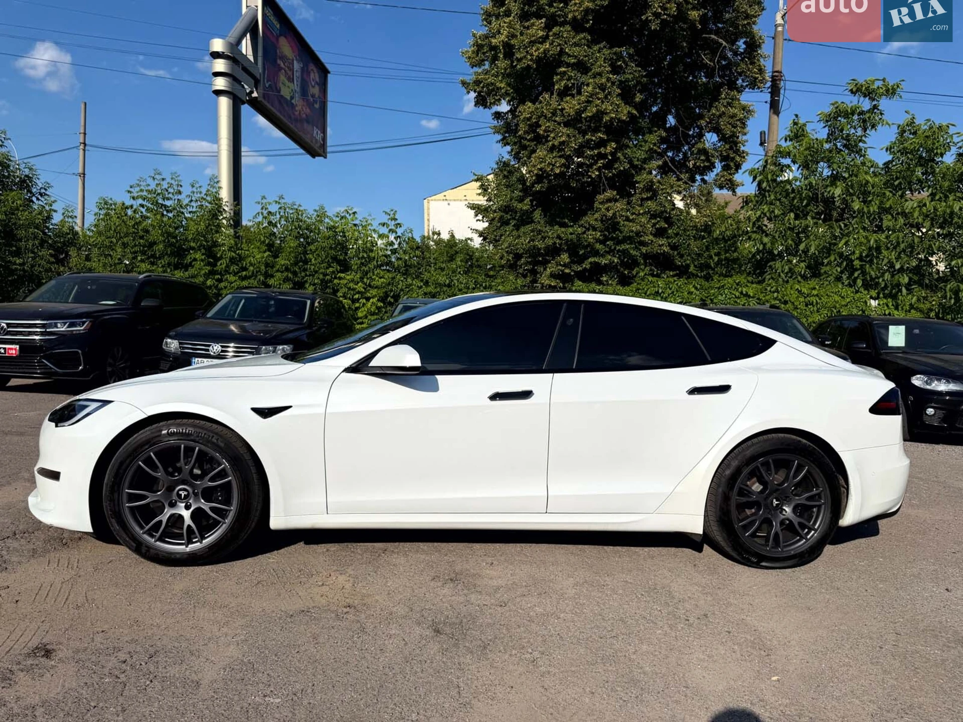 2022 Tesla Model S - мініатюра 8
