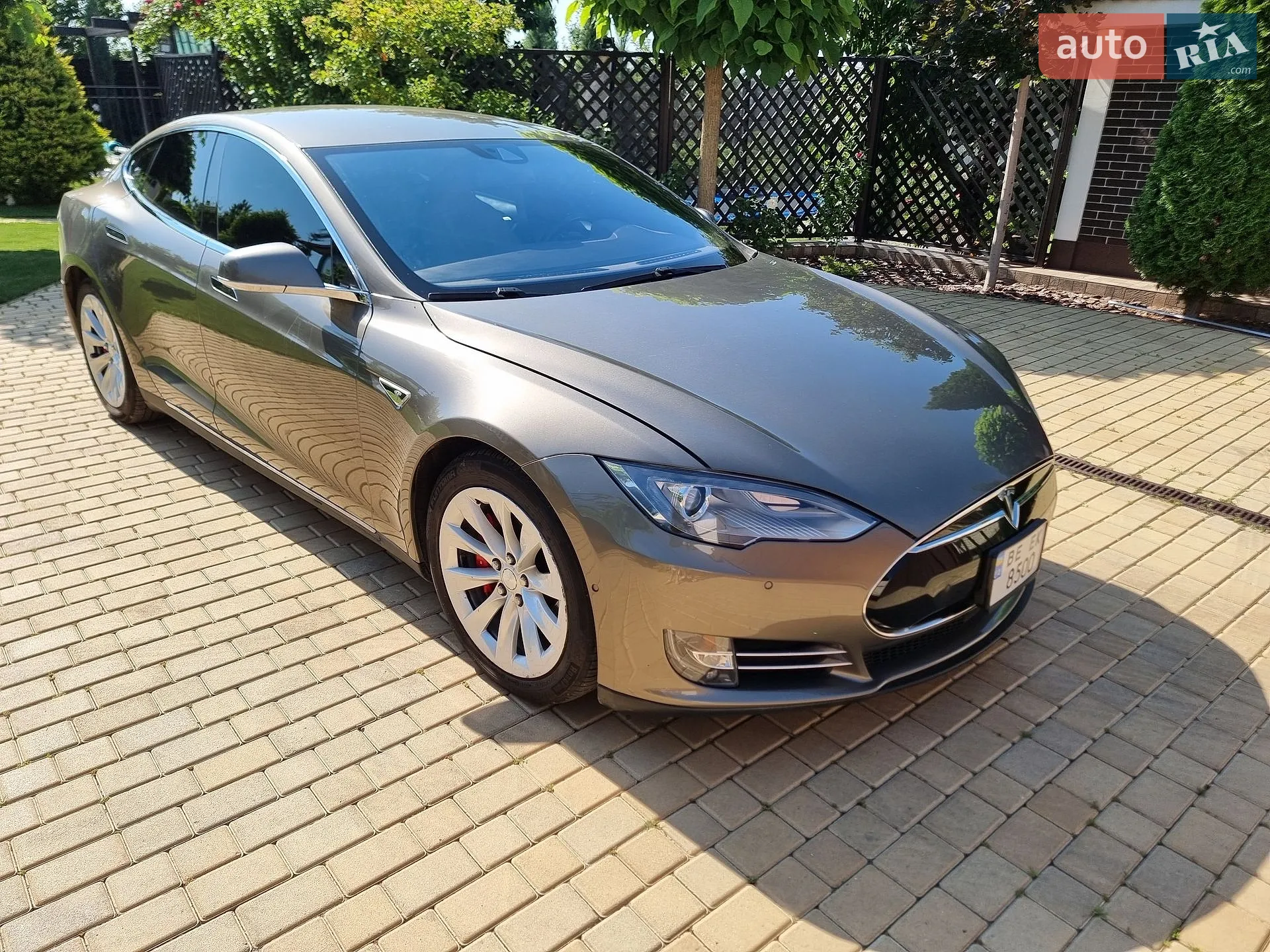 2015 Tesla Model S - мініатюра 2
