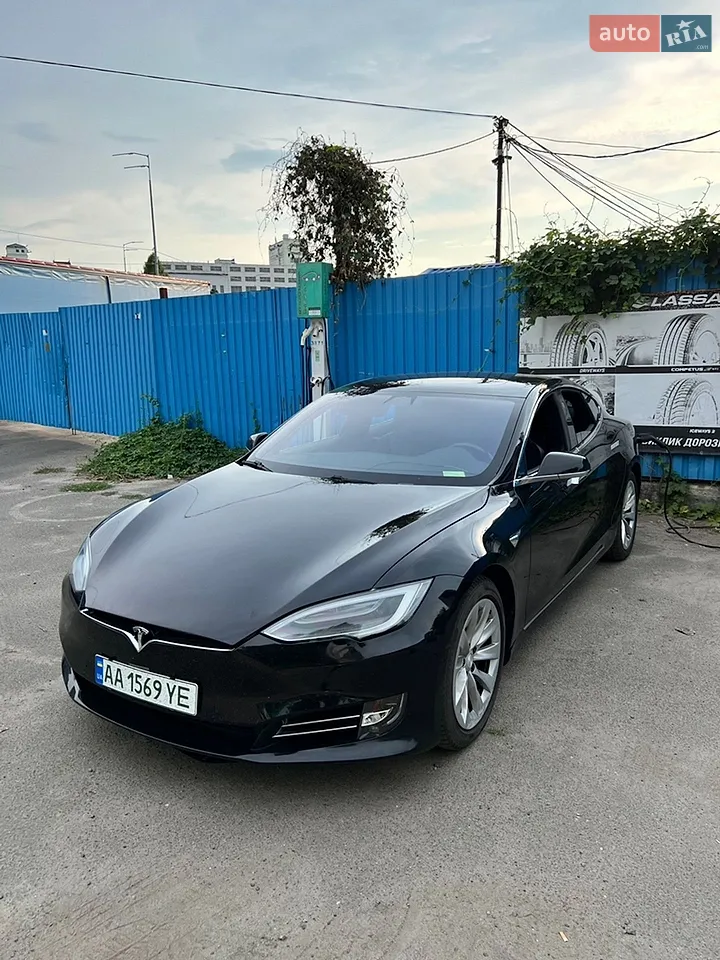 2017 Tesla Model S - мініатюра 8