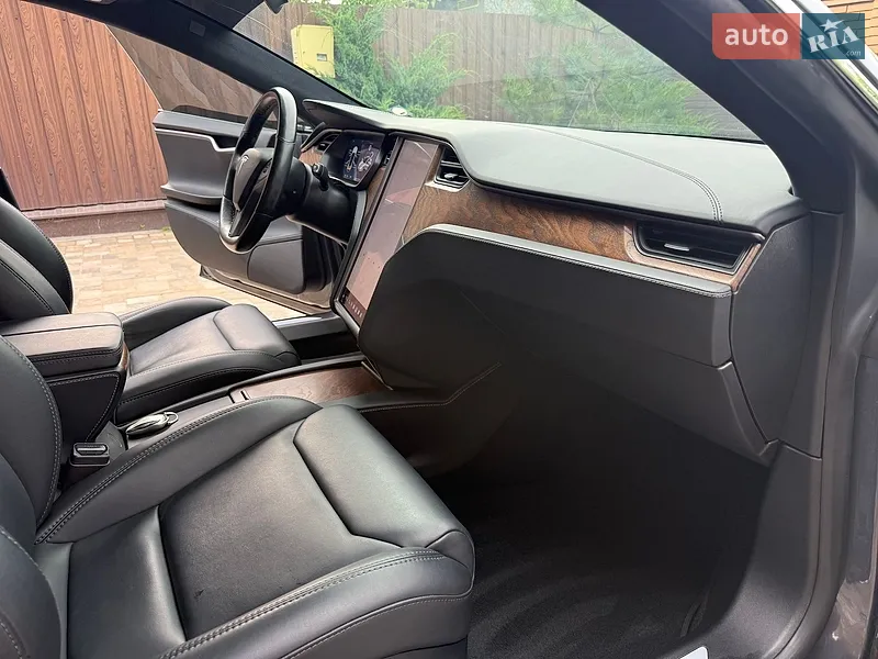 Tesla Model S 2018 VIN 5YJSA1E20JF297702 фото оголошення 63 з 115