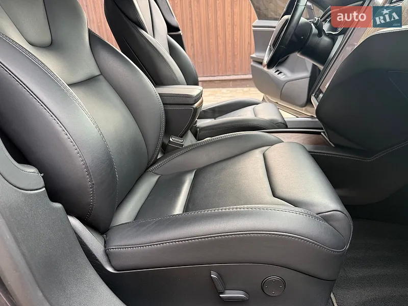 Tesla Model S 2018 VIN 5YJSA1E20JF297702 фото оголошення 66 з 115