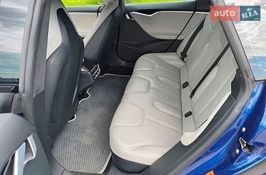 Ліфтбек Tesla Model S 2015 в Києві