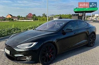 tesla model-s 2018 в Киев от профессионального продавца Александр Вiкторовия