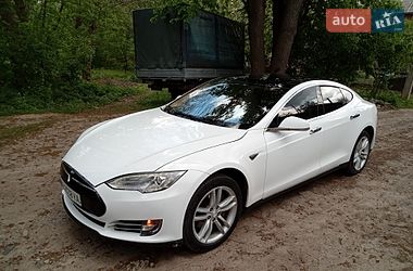 Лифтбек Tesla Model S 2013 в Харькове