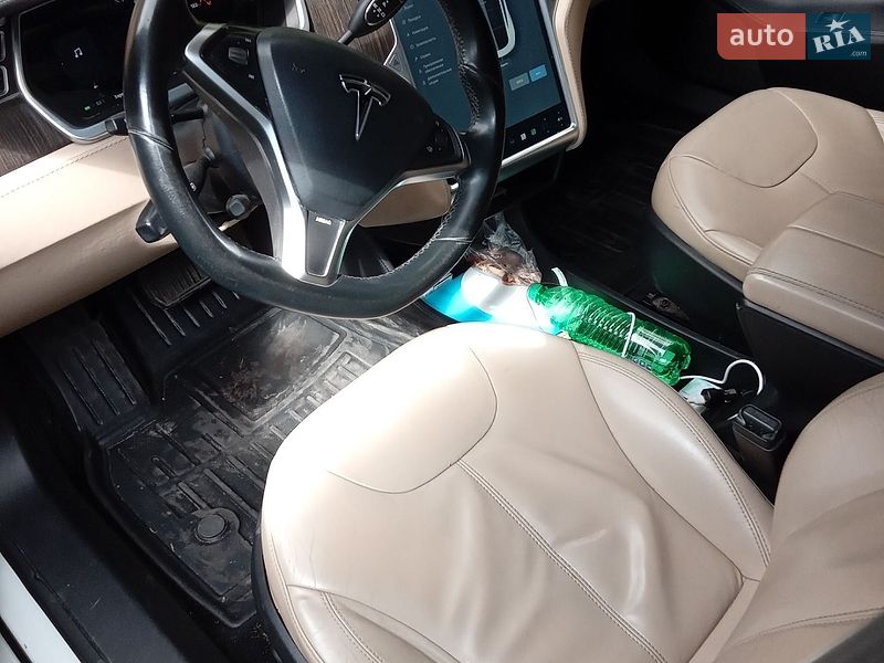 Лифтбек Tesla Model S 2013 в Харькове