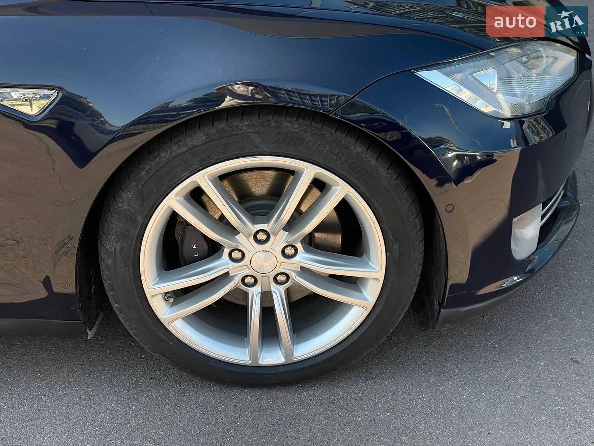 2015 Tesla Model S - мініатюра 13