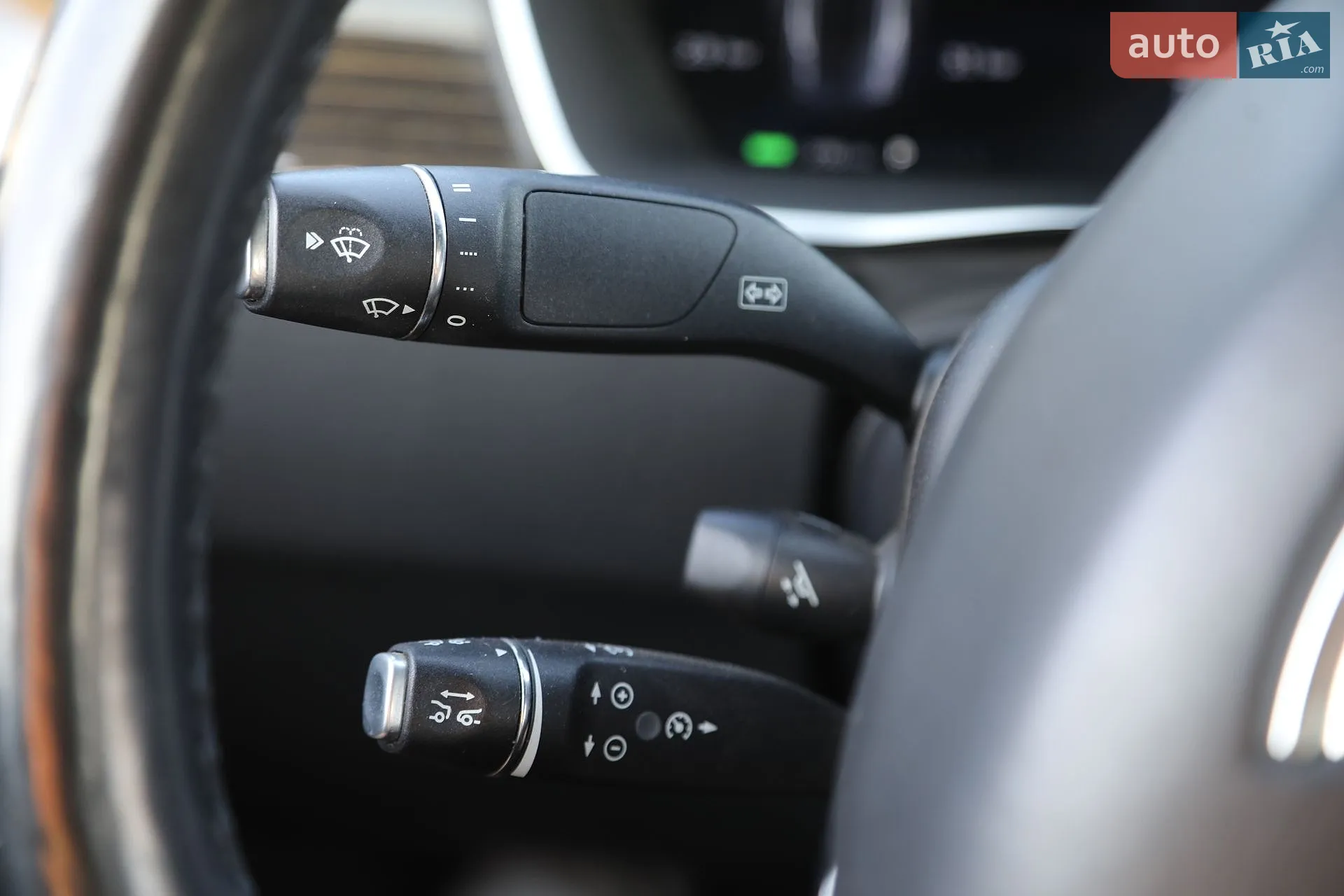 2015 Tesla Model S - мініатюра 18