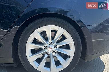 Лифтбек Tesla Model S 2013 в Одессе