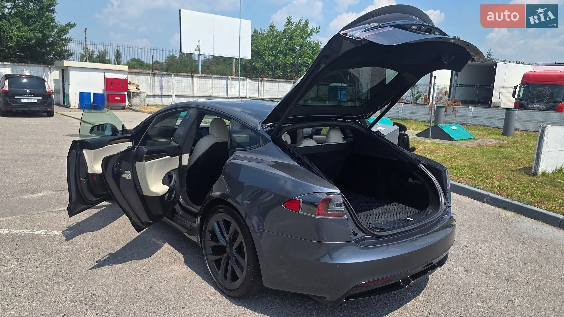 2021 Tesla Model S - мініатюра 6