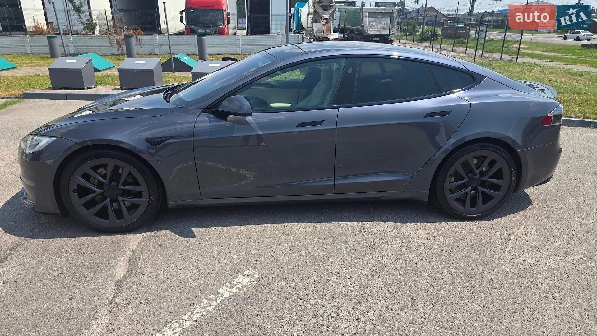 2021 Tesla Model S - мініатюра 9