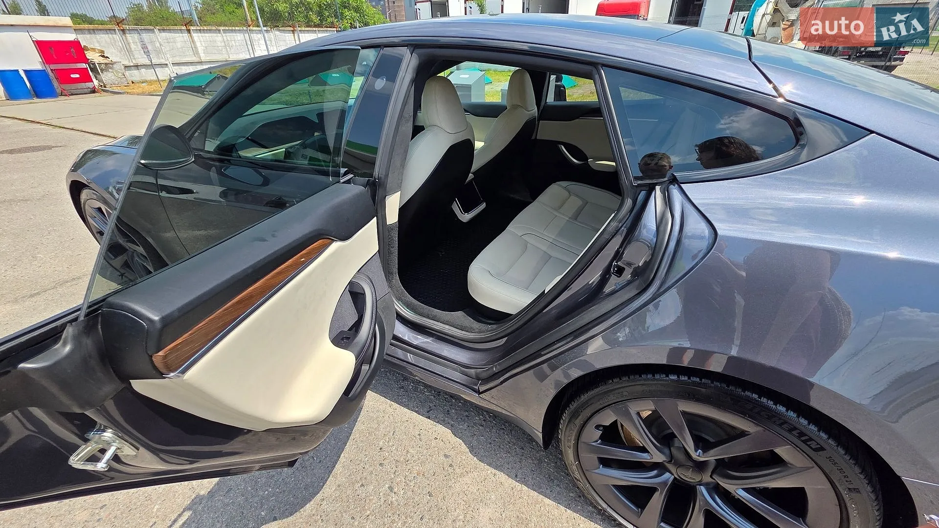2021 Tesla Model S - мініатюра 13