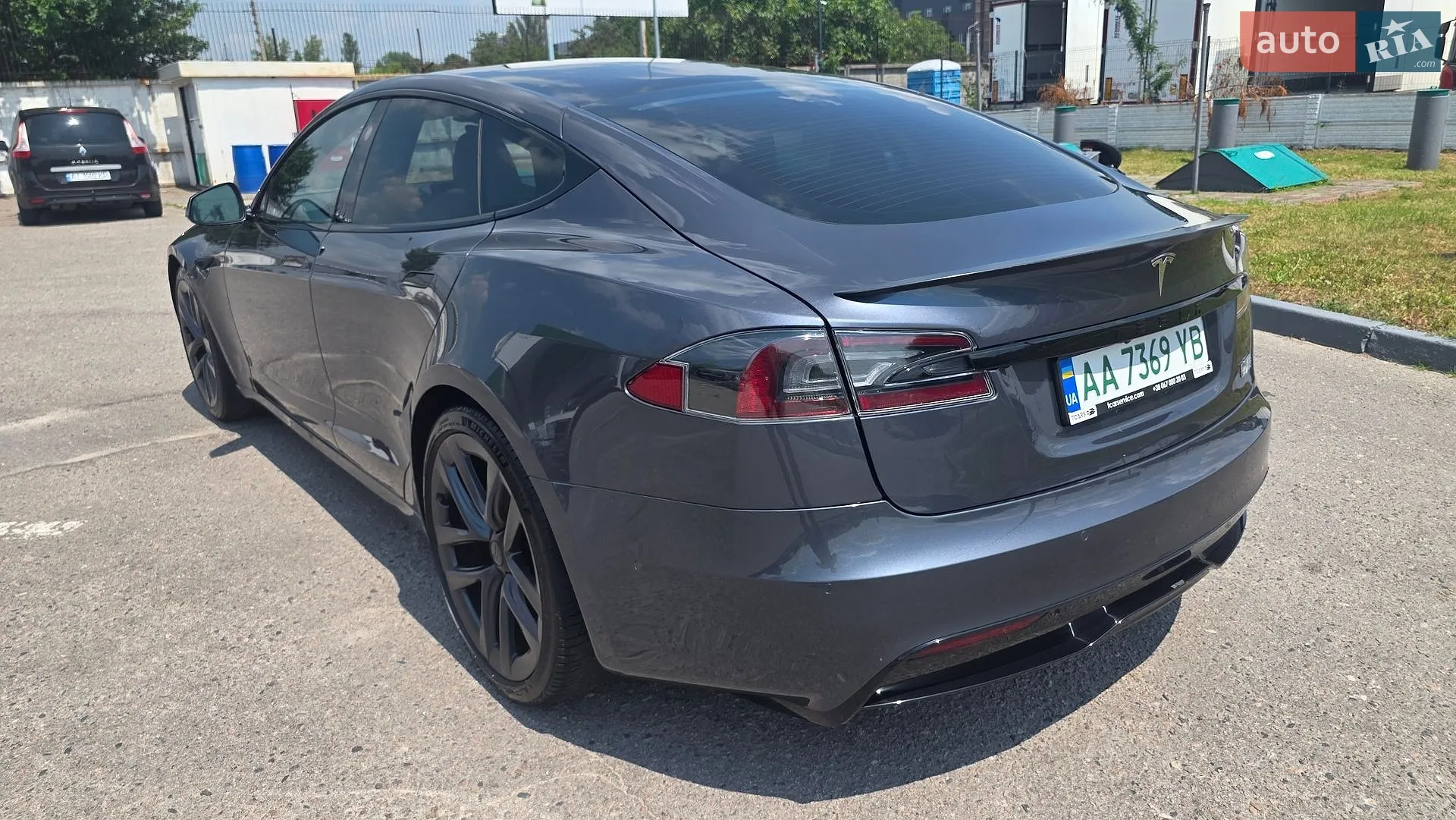 2021 Tesla Model S - мініатюра 18