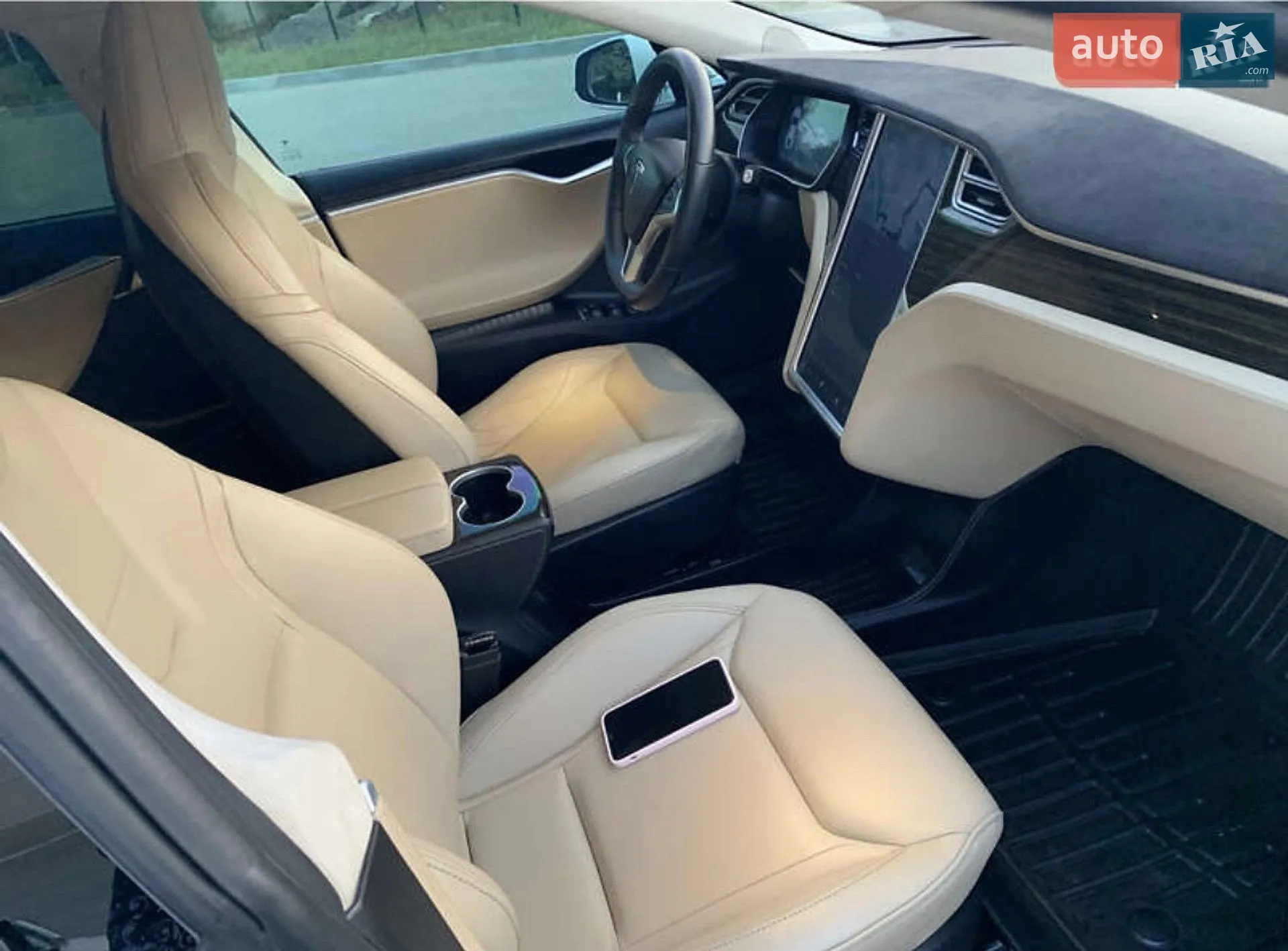2015 Tesla Model S - мініатюра 3