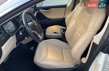 Лифтбек Tesla Model S 2015 в Бершади фото 4 Лифтбек Tesla Model S 2015 в Бершади