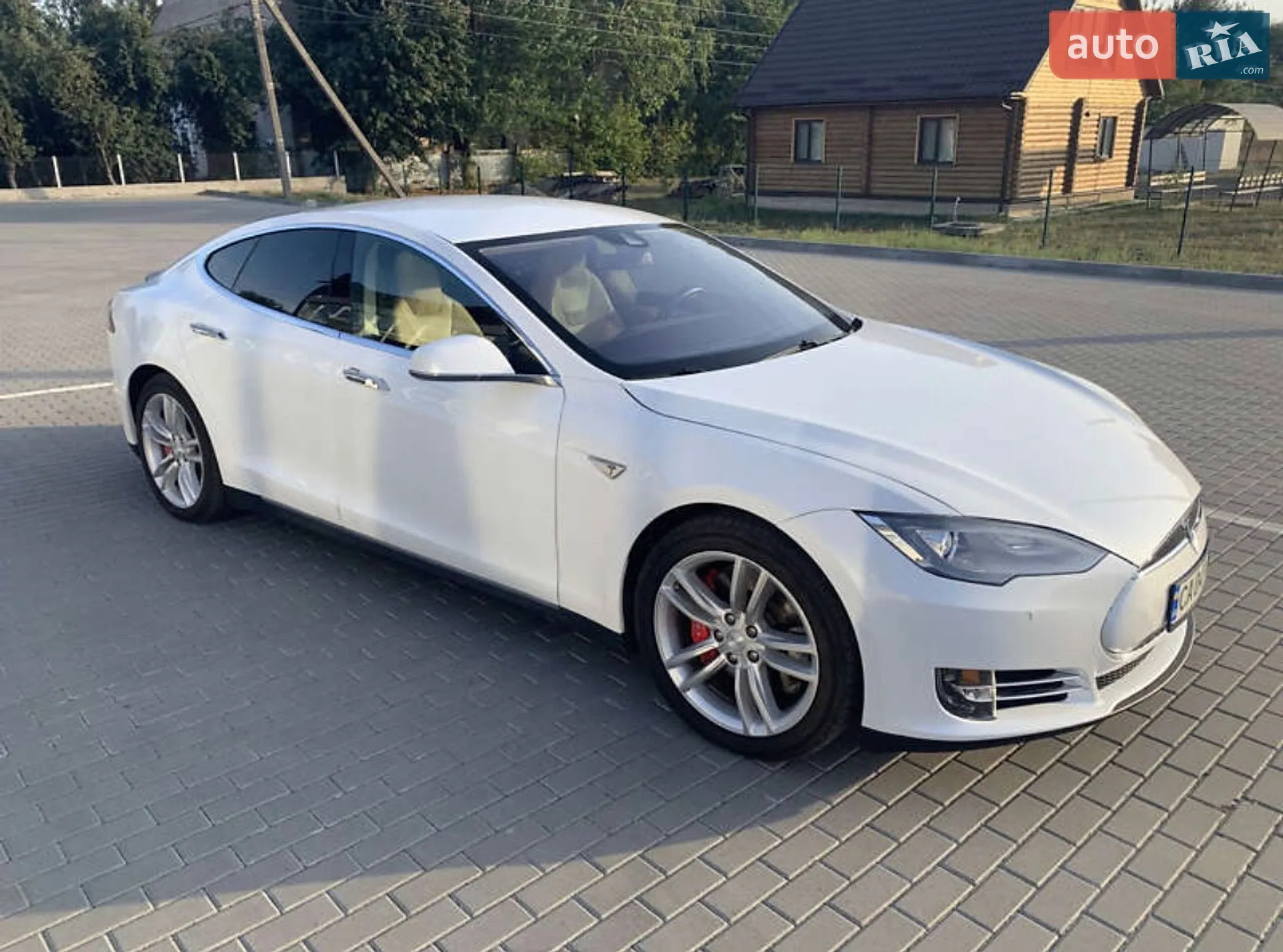 2015 Tesla Model S - фото 1