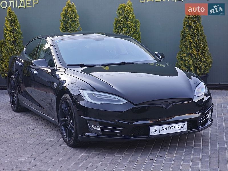 Лифтбек Tesla Model S 2013 в Одессе фото 2 Лифтбек Tesla Model S 2013 в Одессе