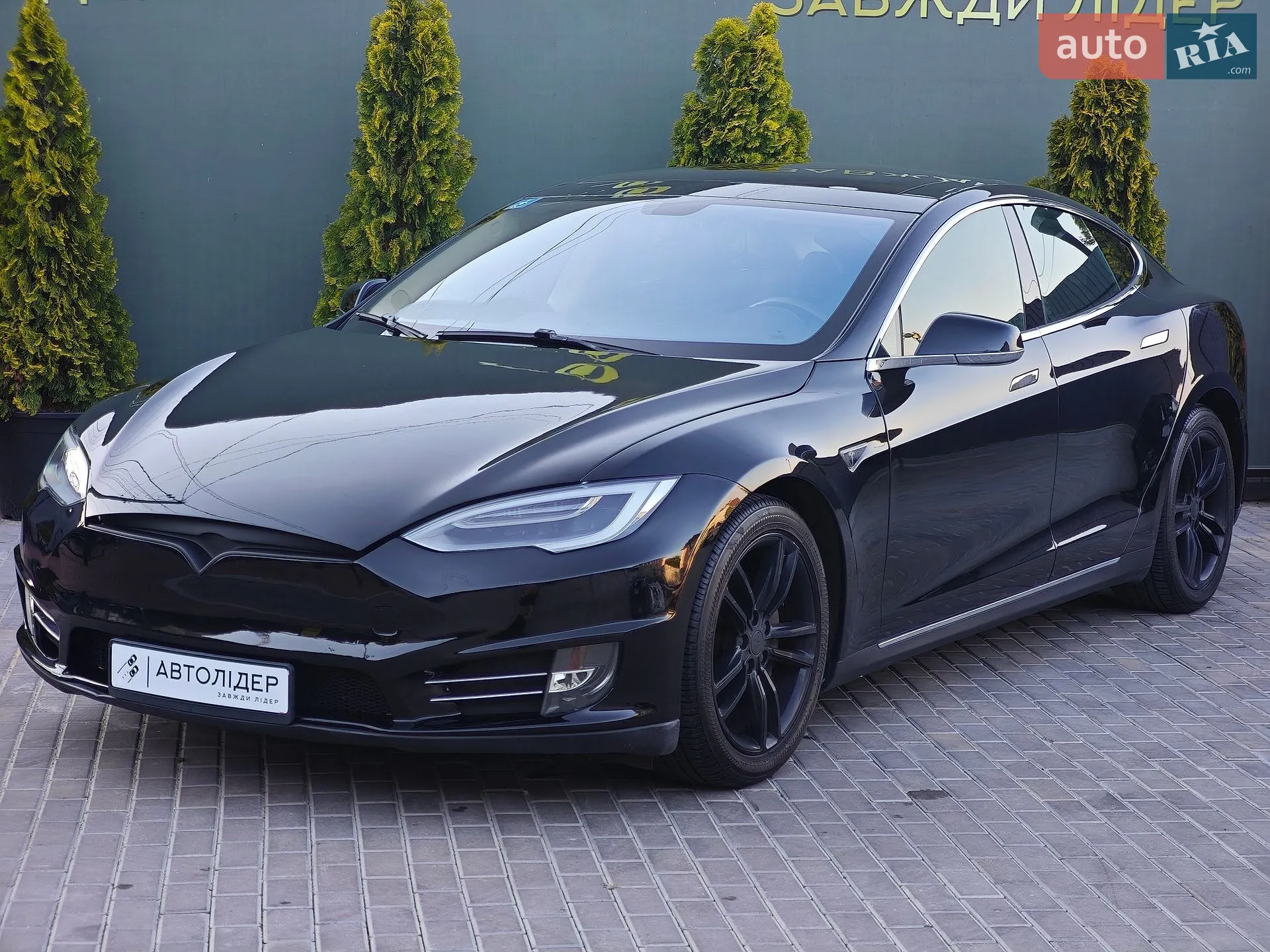 2013 Tesla Model S - мініатюра 12