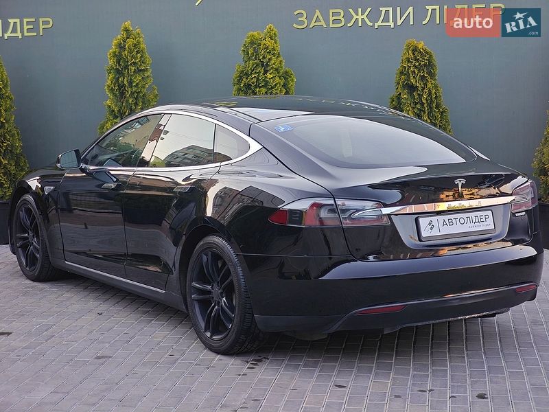 Лифтбек Tesla Model S 2013 в Одессе фото 16 Лифтбек Tesla Model S 2013 в Одессе