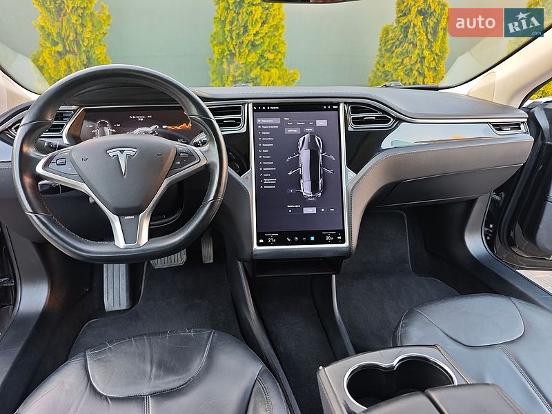 Лифтбек Tesla Model S 2013 в Одессе фото 40 Лифтбек Tesla Model S 2013 в Одессе