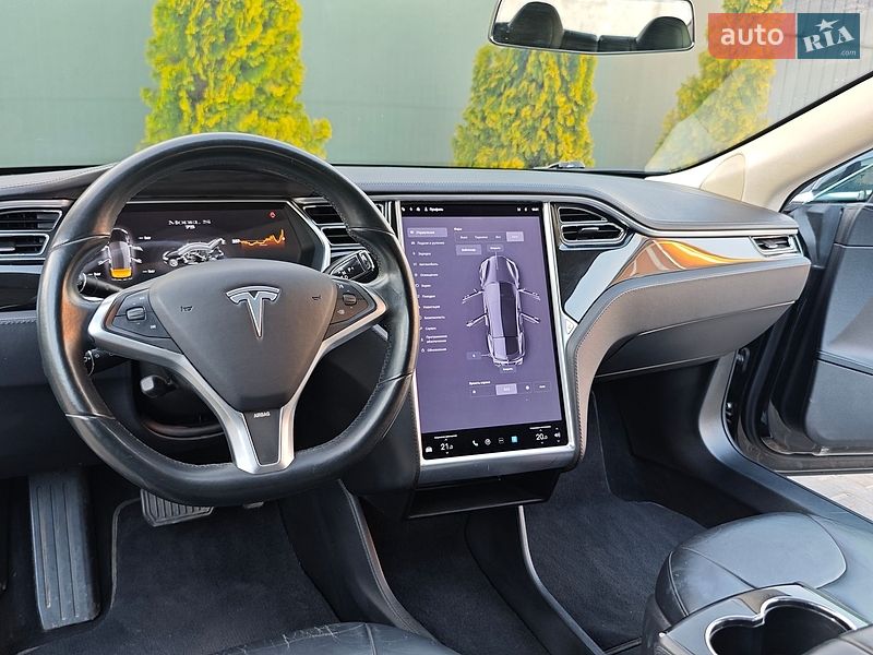 Лифтбек Tesla Model S 2013 в Одессе фото 44 Лифтбек Tesla Model S 2013 в Одессе