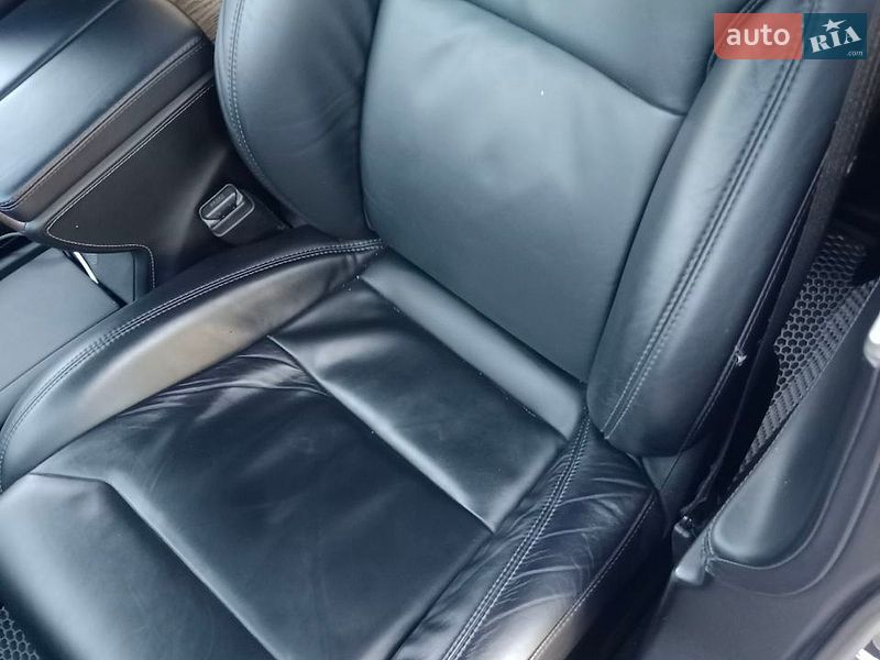 Ліфтбек Tesla Model S 2017 в Одесі