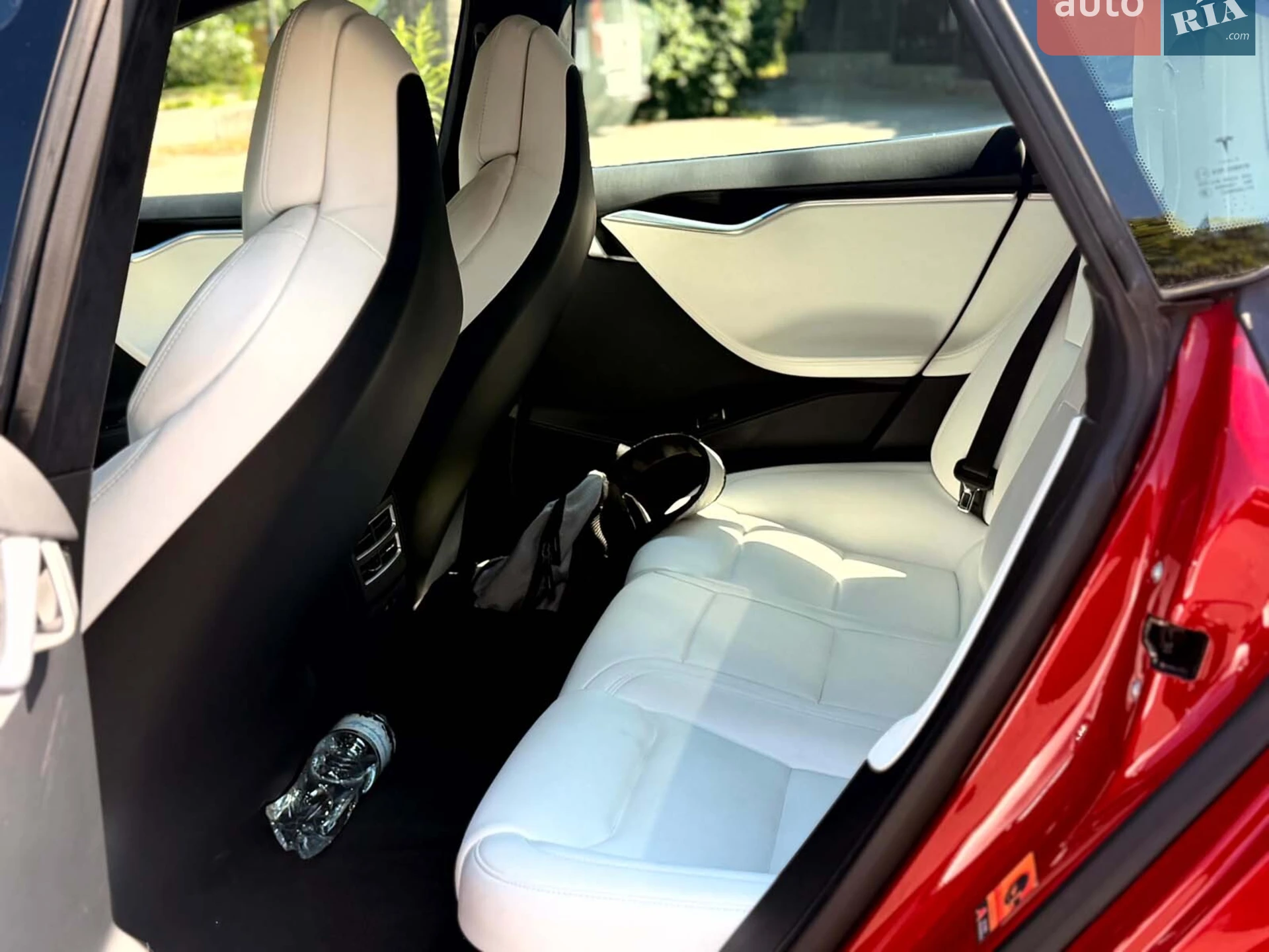 2016 Tesla Model S - мініатюра 10
