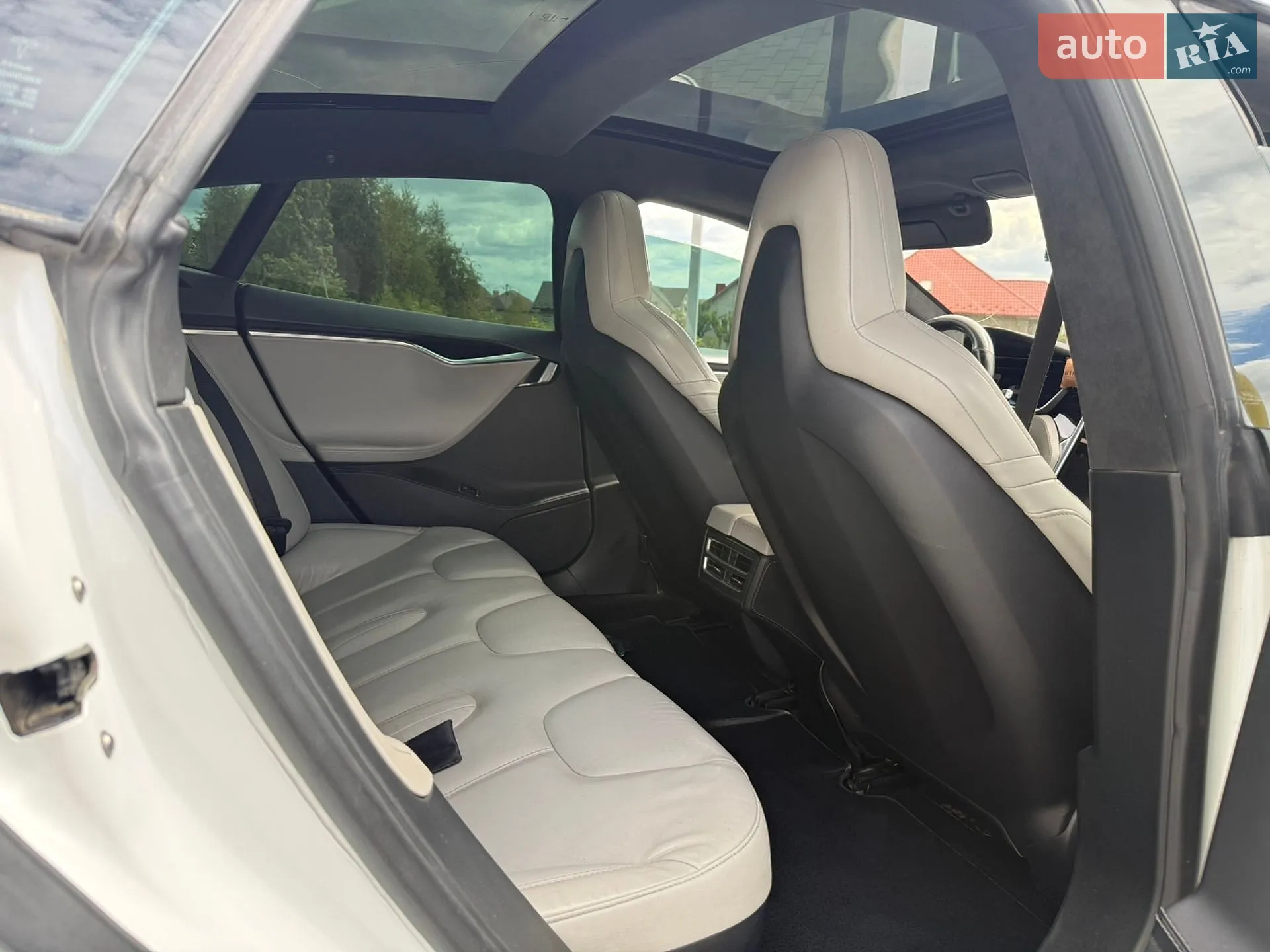 2016 Tesla Model S - мініатюра 18