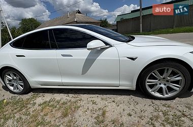 Ліфтбек Tesla Model S 2020 в Києві фото 5 Ліфтбек Tesla Model S 2020 в Києві