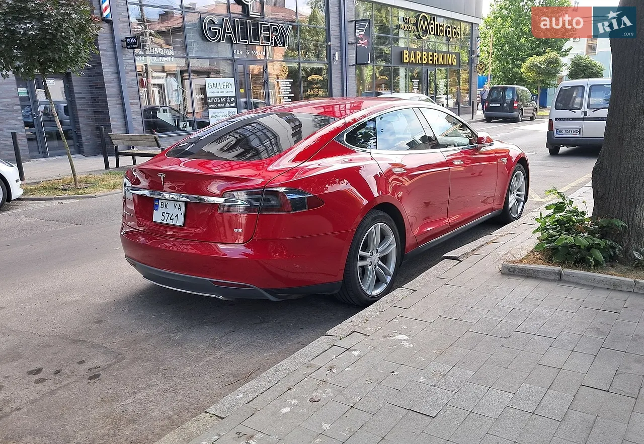 2015 Tesla Model S - мініатюра 18
