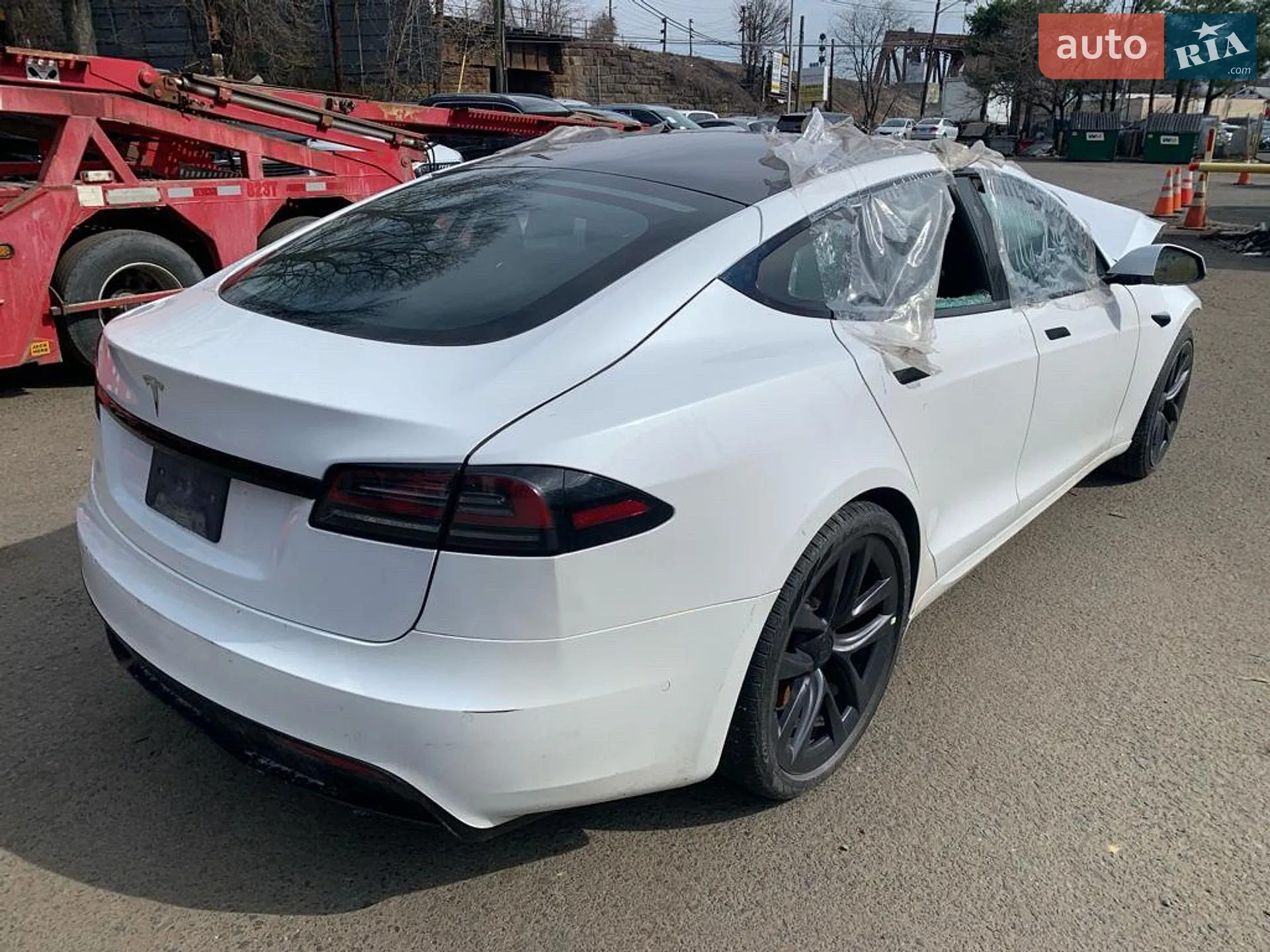 2023 Tesla Model S - фото 1