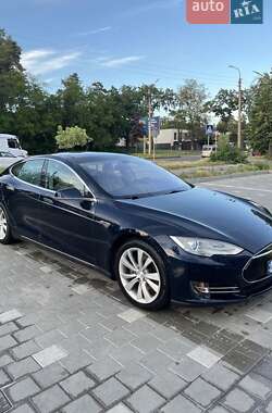 tesla model-s 2014 в Черкассы от профессионального продавца Максим Олександрович Стрижак